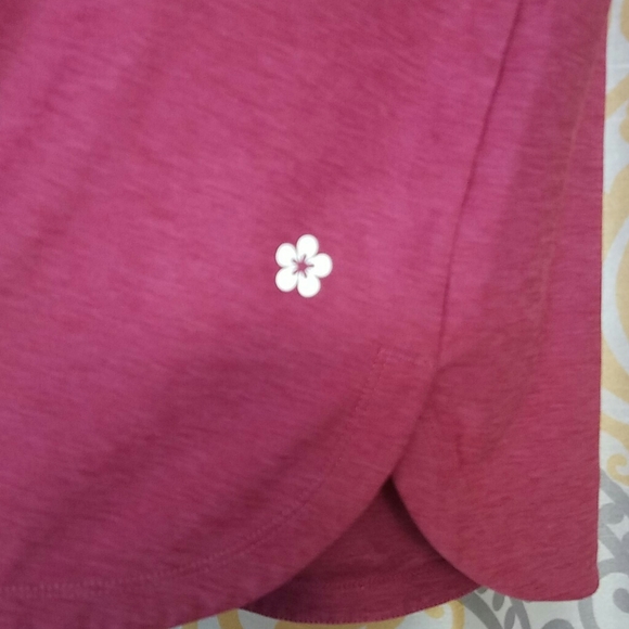 Tuff Athletics Raspberry Top - Picture 5 of 9